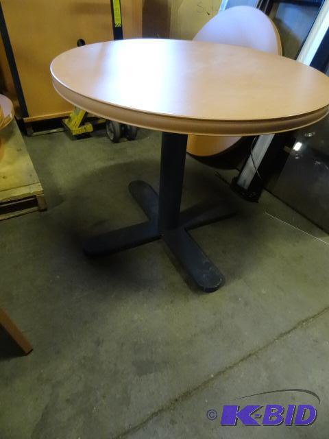 Lacrosse 36&quot round table with metal base...