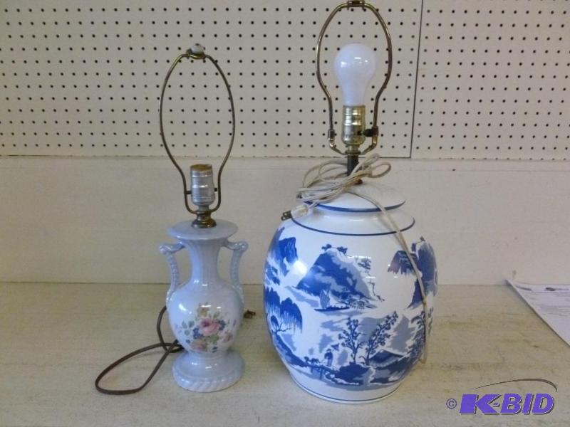 lot 29 image: Lot of two nice porcelain lamps that includes...