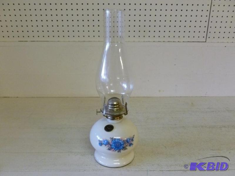 lot 37 image: Lamplight Farms painted glass oil lamp that m...