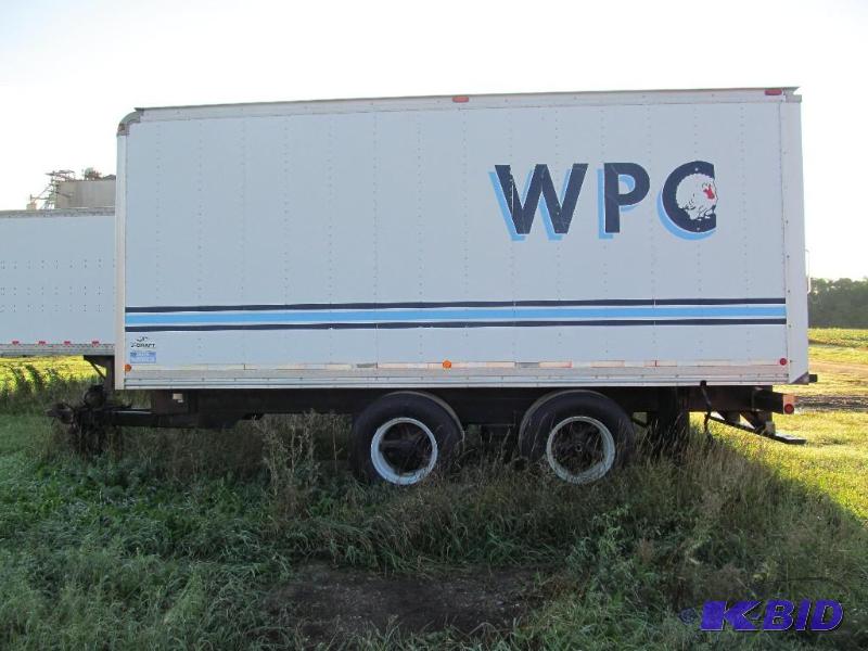 lot 3 image: Van Trailer