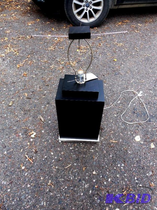 lot 14 image: Contemporary Chic  Beautiful Black and Silver Block Lamp - NEW with Tags