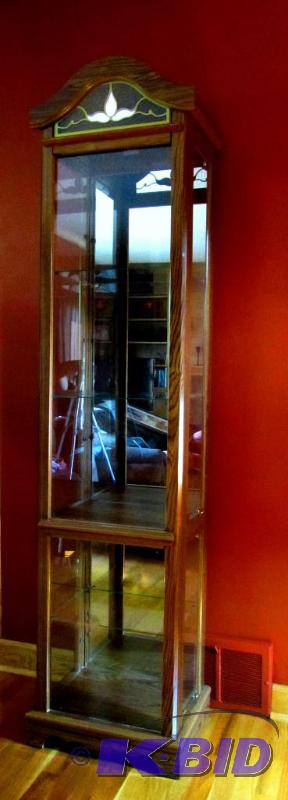 lot 22 image: Single Curio Tempest Oak Cabinet - Like NEW
