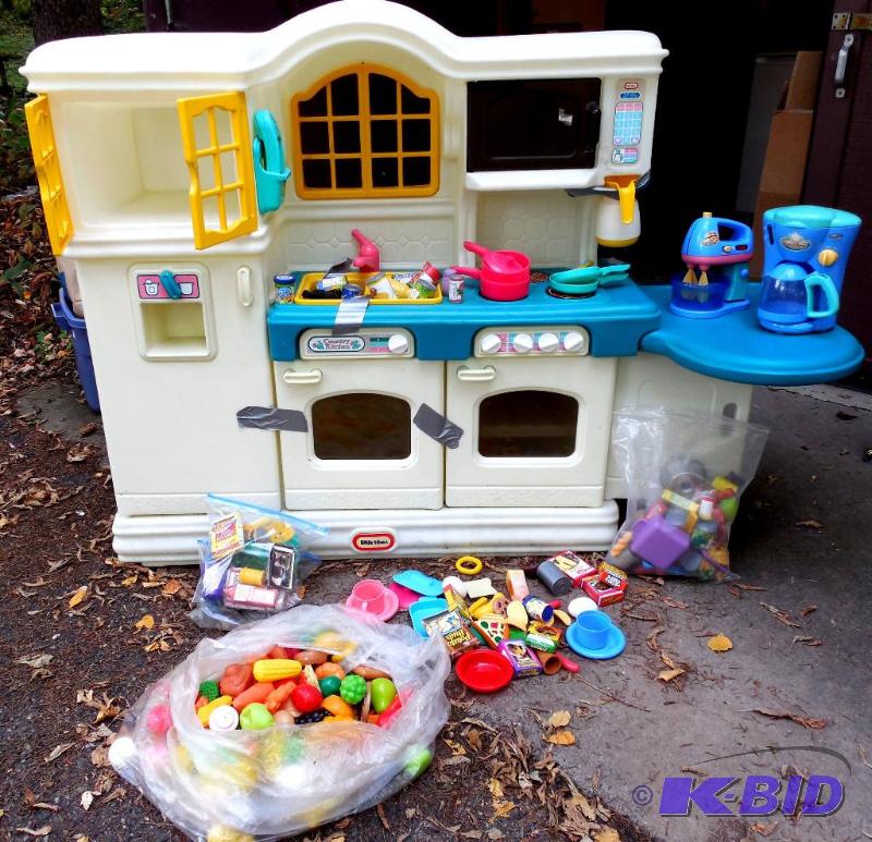 vintage little tikes kitchen set