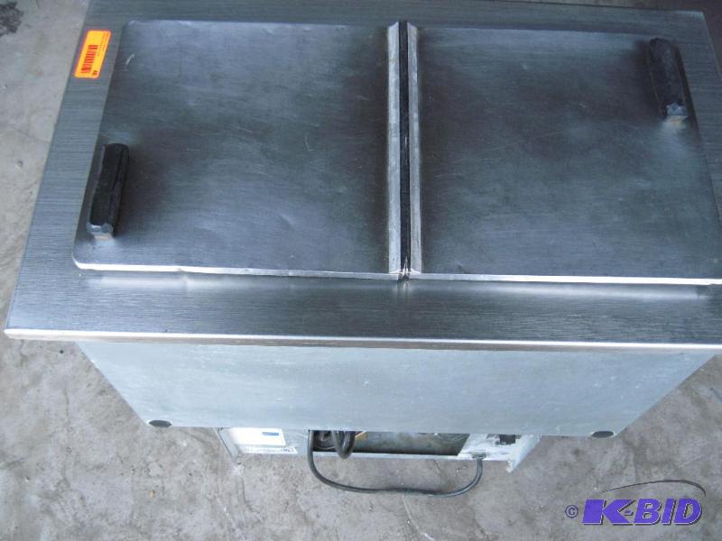 Delfield Drop In Ice Cream Freezer Model 8095...