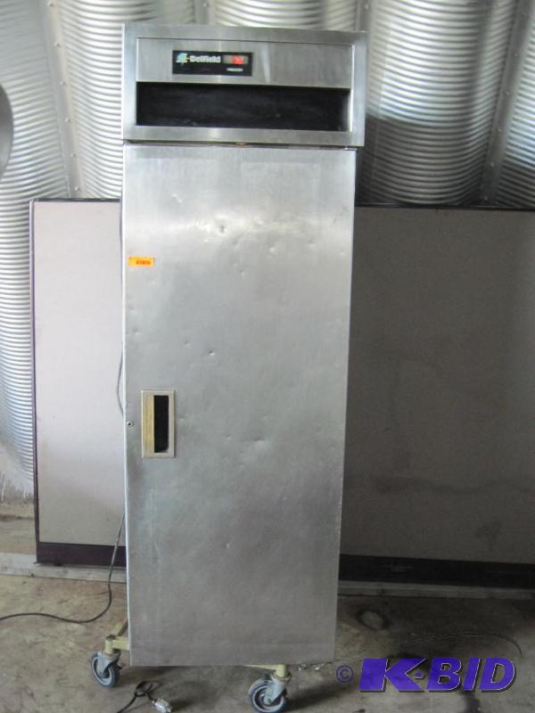 Delfield Freezer, Digital Display 25x33x82. T...