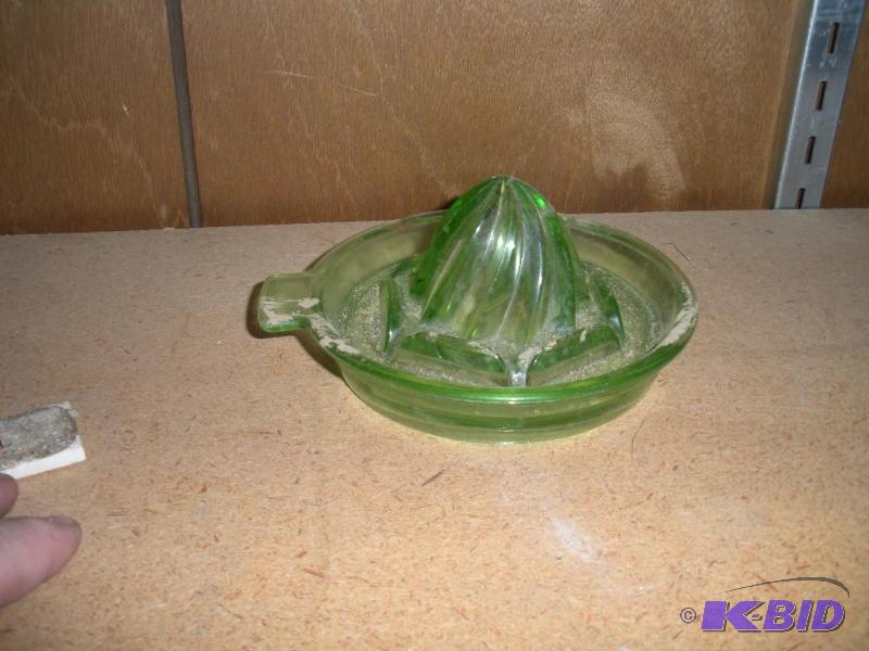 lot 018 image: Green Depression Glass Juicer