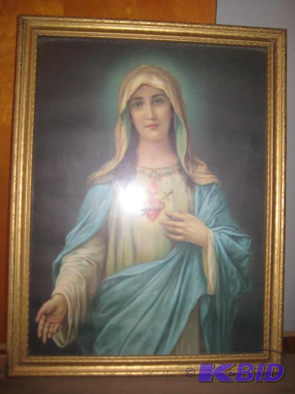 lot 051 image: Catholic Artifacts and Rosaries
