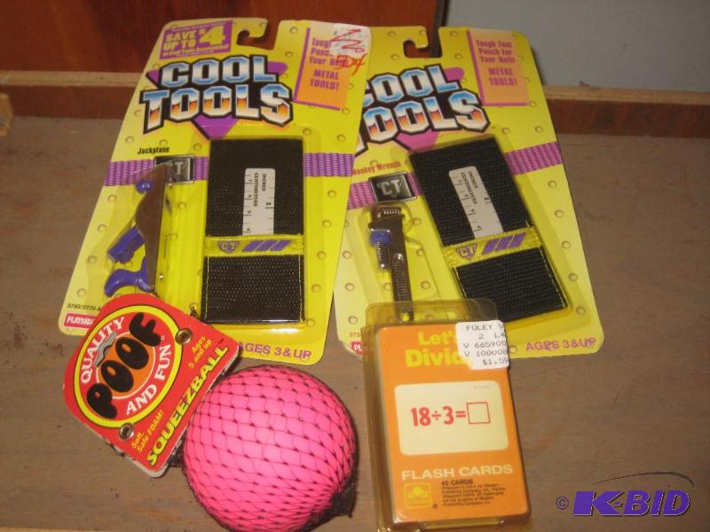 lot 062 image: Vintage Small Toys Lot (What you would have bought ata variety store or five and dime)
