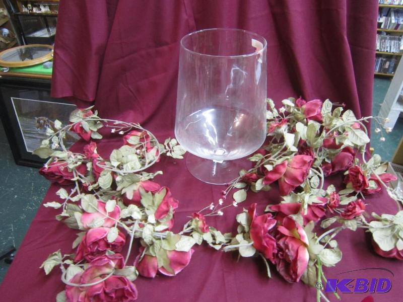 Clear Vase rose garland