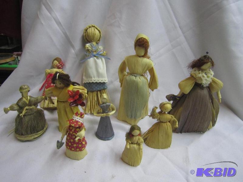 Corn Husk Figures