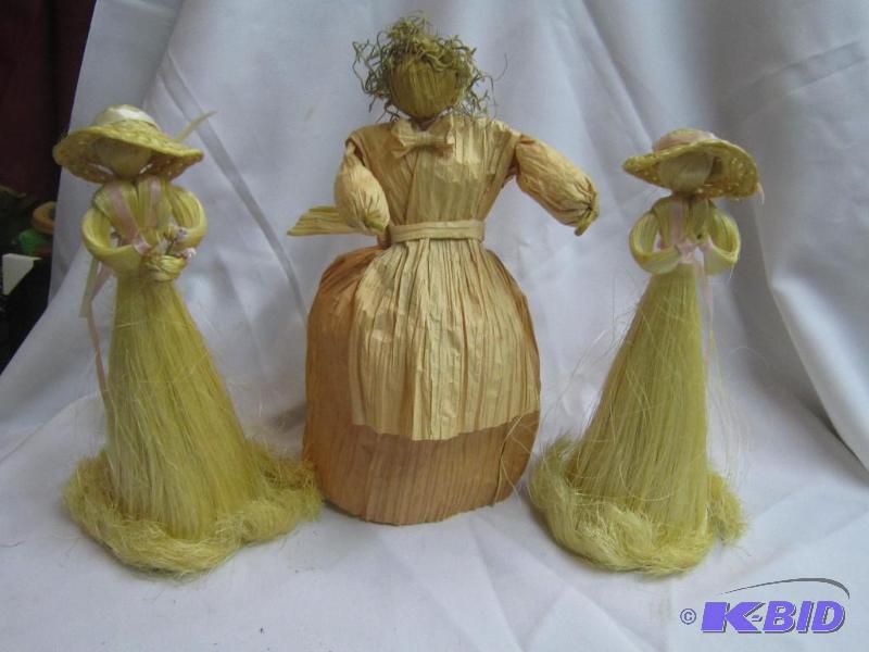 Corn Husk Figures