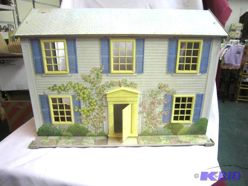 Metal Doll House