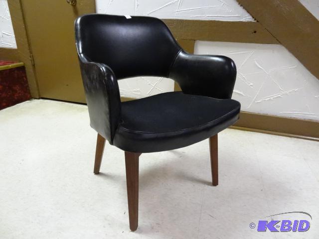 Saarinen style office or occasional chair by ...
