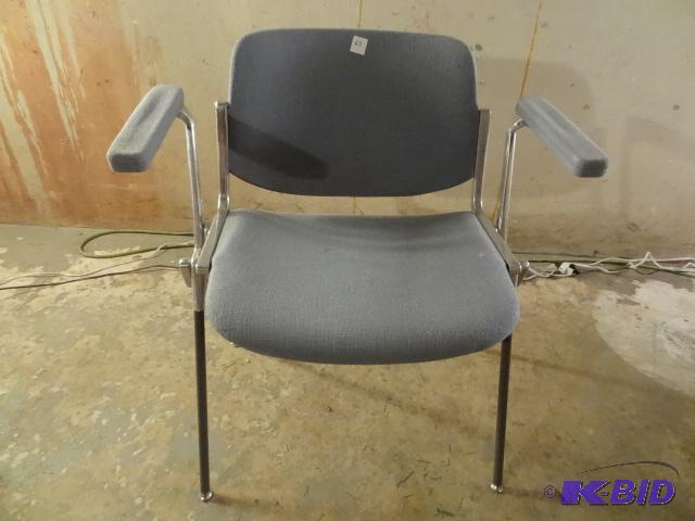 Castelli 606 chair made in Italy. Vintage. A...