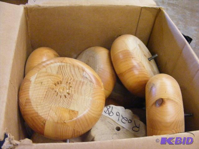 8 Wooden Legs for a couch or chair, 7 diame...