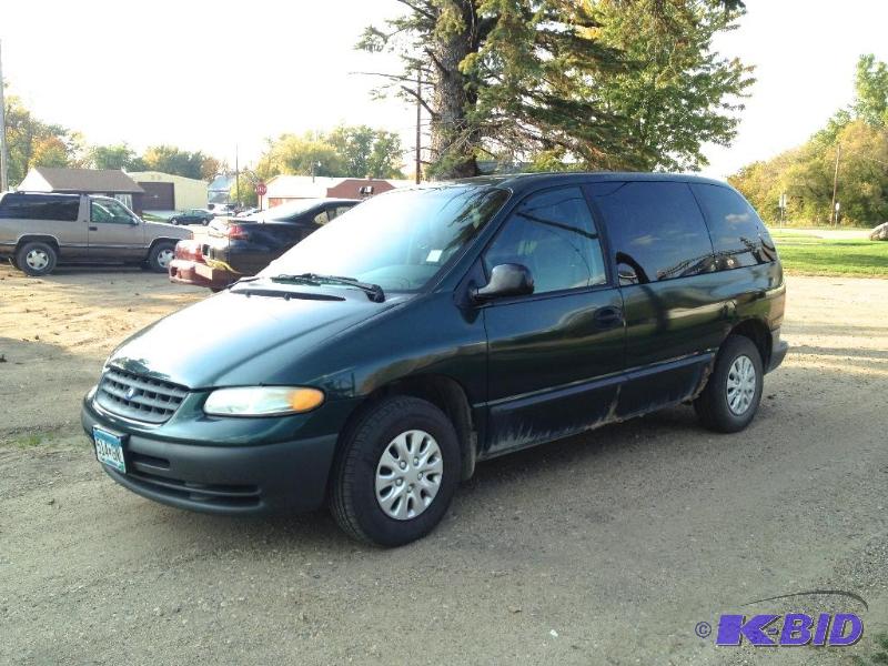 1998 Plymouth Voyager