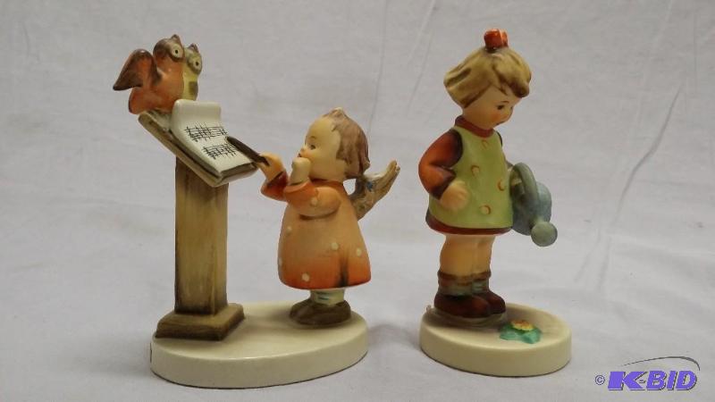 Goebel figurines W. Germany no chips or crack...