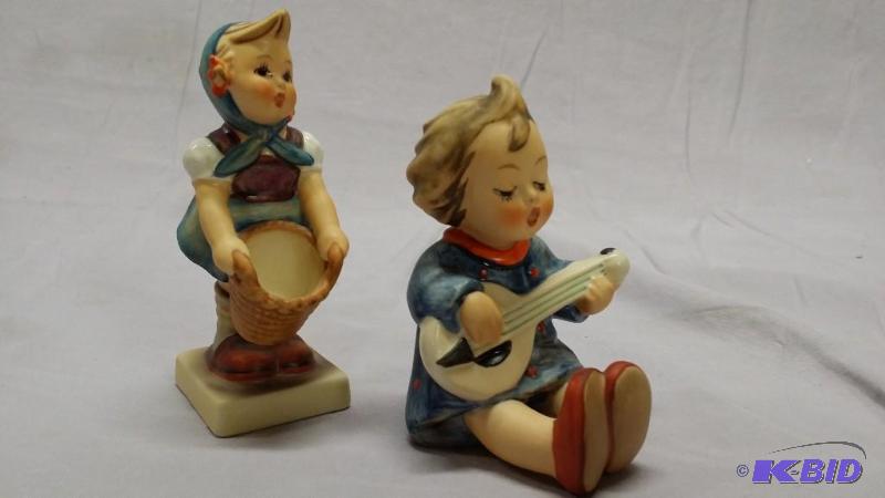 Goebel figurines W. Germany no chips or crack...