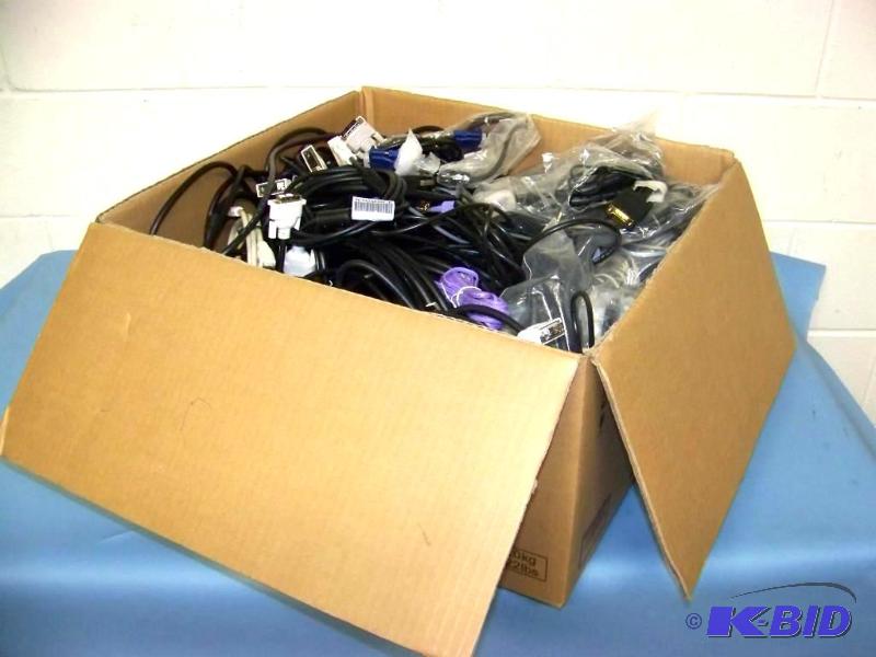 lot 112 image: Large Box of Cables
