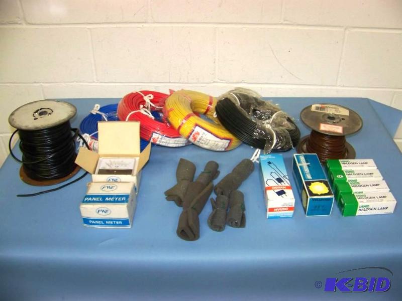 lot 23 image: Lighting AccessoriesCable Lot