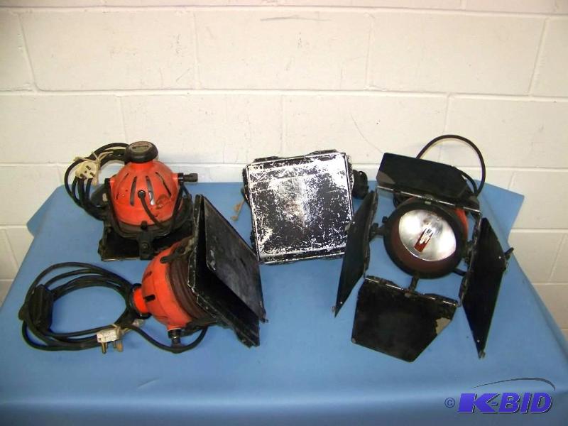 lot 24 image: (4) QuartzColor, StudioFloodSpot Lights with Barn DoorsDimmer Flaps