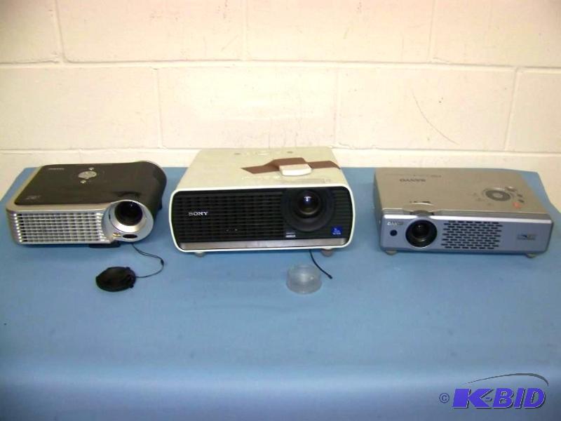 lot 96 image: (3) Projectors for PartsRepair