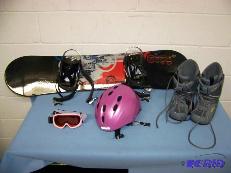 lot 1 image: Lamar, Mission Jr., Kids Snowboard, Boots, Helmet and Goggles