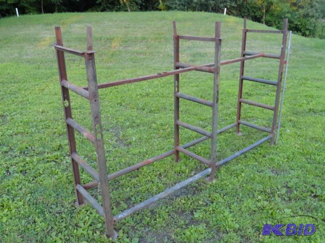 lot 16 image: Steel rack, 10" spacing, 59&quotH, 21&q...