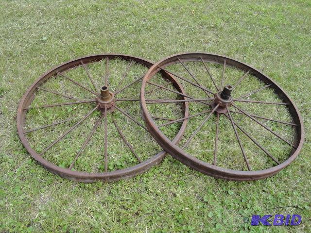 lot 33 image: Pair of steel spoke wheel, 46"...