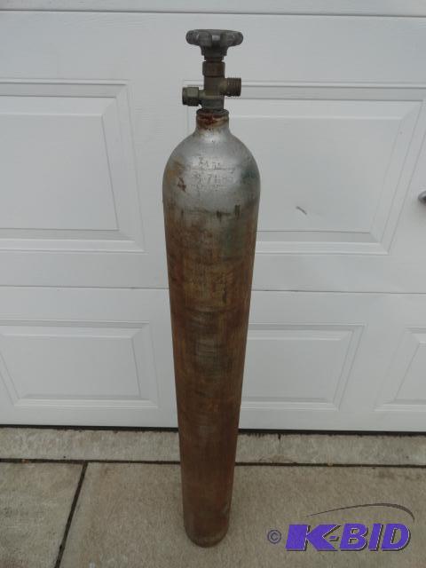 lot 78 image: Dioxide tank, amount unknown...