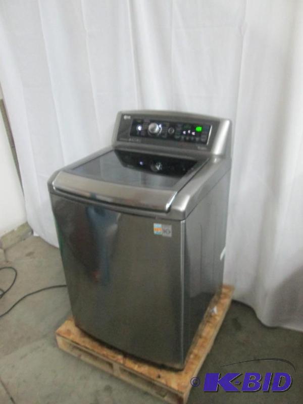 LG 5.2 CU.FT. MEGA CAPACITY TURBOWASH WASHER WITH STEAM