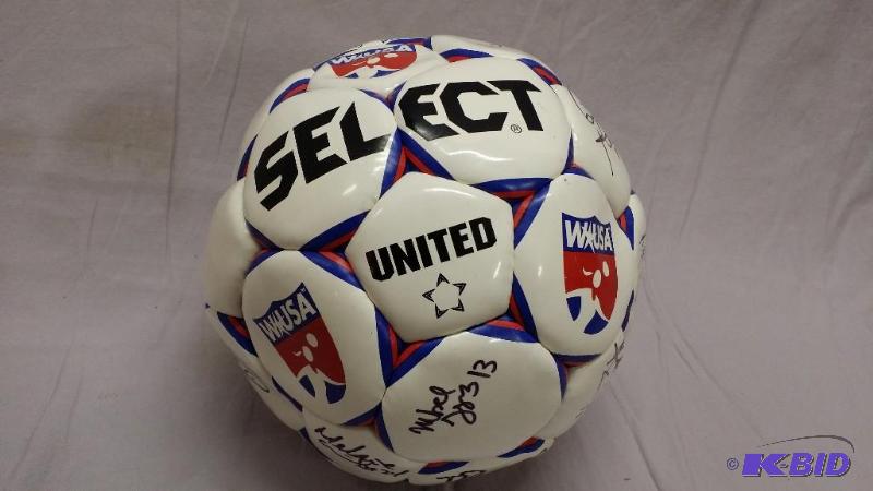 Team U.S.A. Soccer ball with signatures, beli...