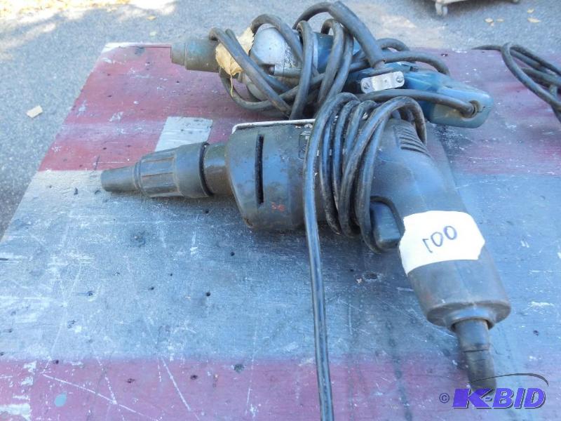 lot 100 image: 2 Screw guns...