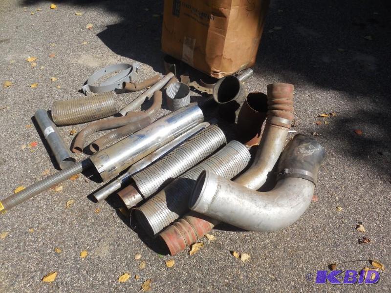 lot 102 image: Misc Exhaust items...