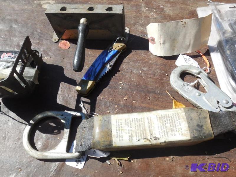 lot 114 image: Lead toy soldier mold, safety strap, solderin...
