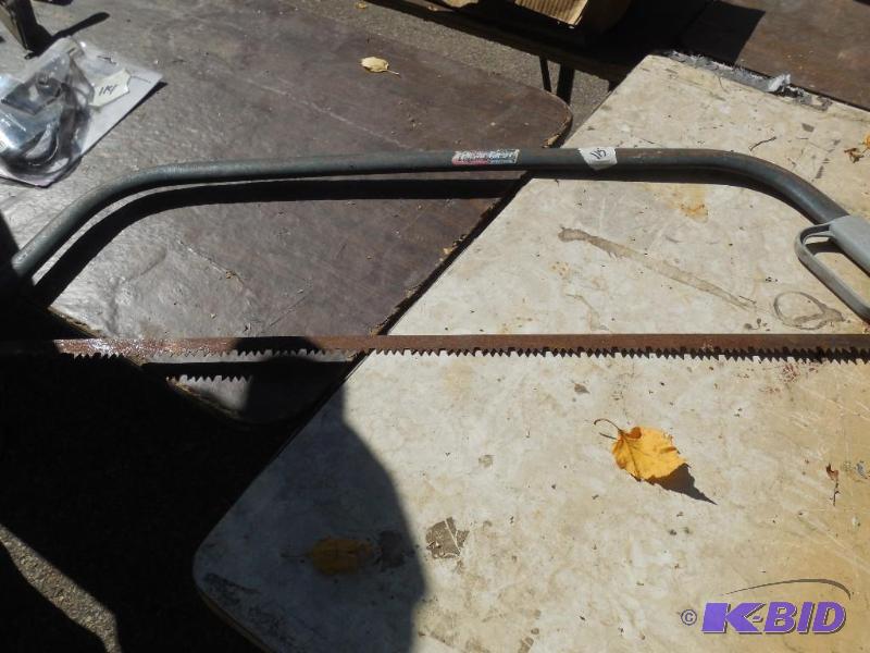 lot 115 image: 40" Hand saw...