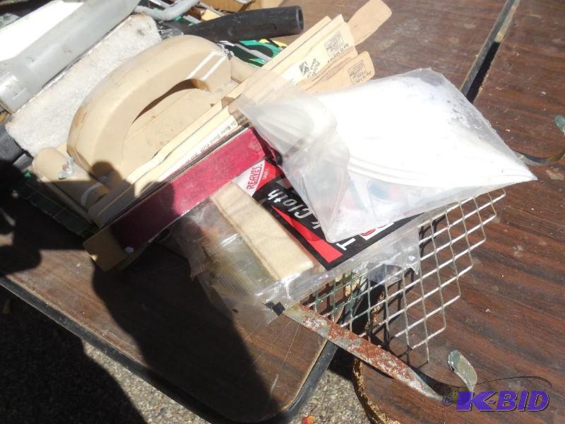 lot 132 image: Tons of painting supplies...