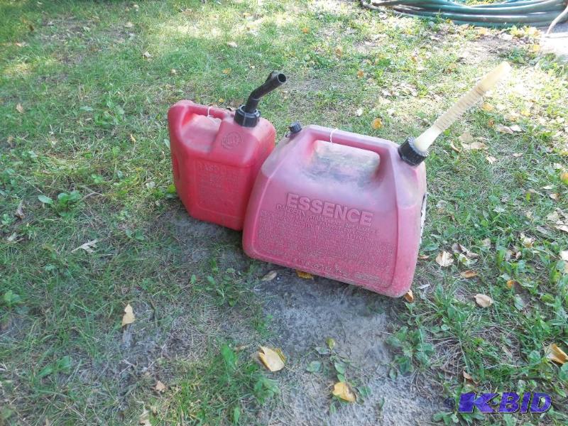lot 140 image: Gas cans, 5 gal and 2 gallon...