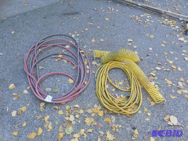 lot 165 image: Air hoses...