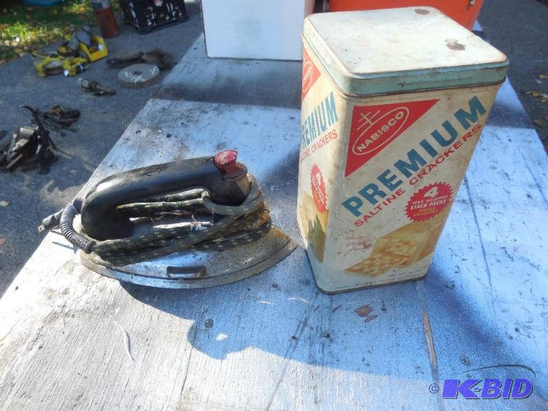 lot 30 image: Old Iron and tin...