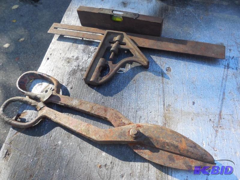 lot 41 image: Old Tools, old wood level...