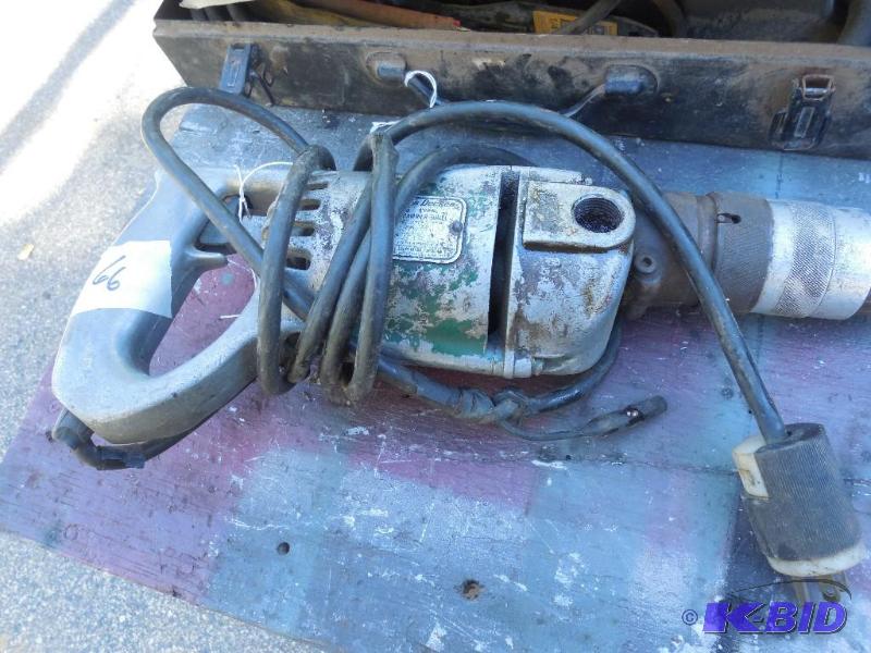 lot 66 image: B & D Hammer Drill...