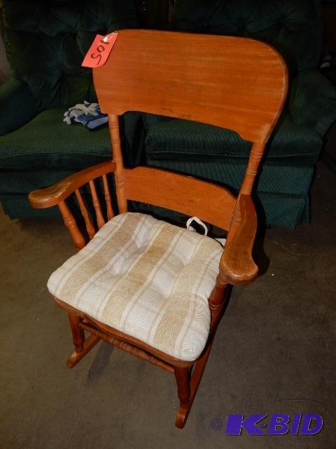 Solid wood Rocker