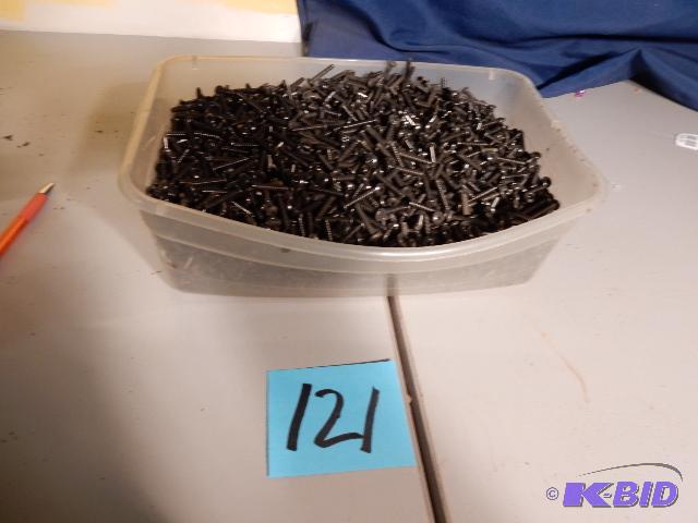 1 inch Screws
