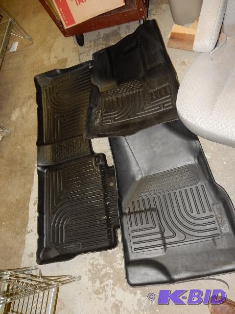 HUSKY LINER FLOOR MATS