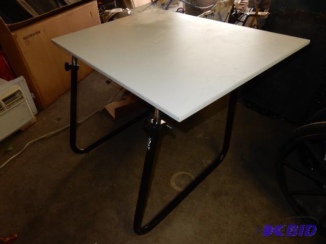 Drafting Table.. Adjustable Heightslant.. Ve...