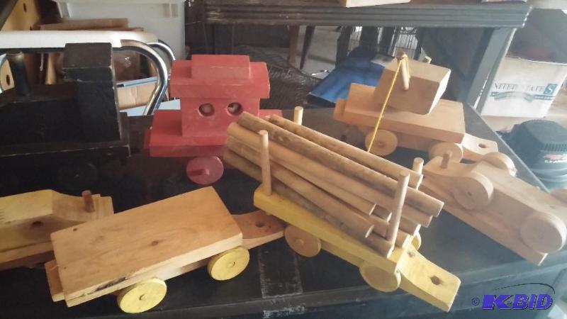 Wooden Train Set-LARGE SET with extra pieces ...
