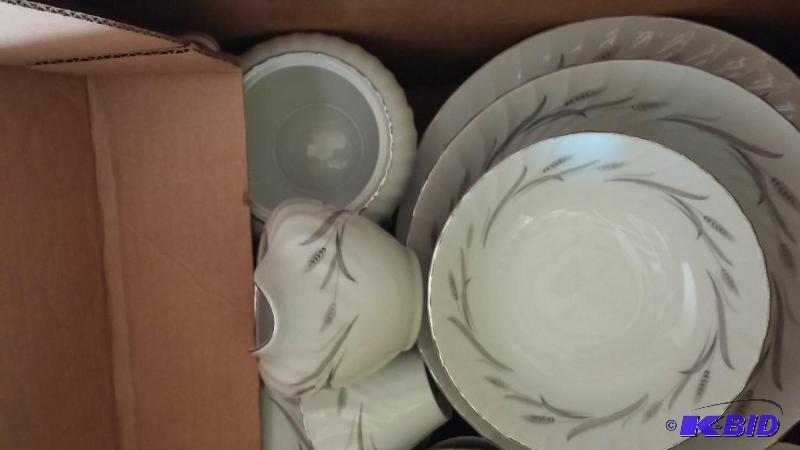 8 Piece Set of Vintage Harmony House China &a...