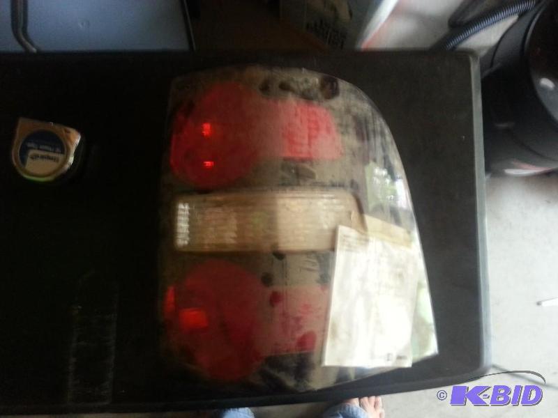 Right Rear Taillight assembly for Eddy Bauer ...