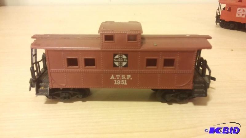 HO Scale Caboose-as shown...